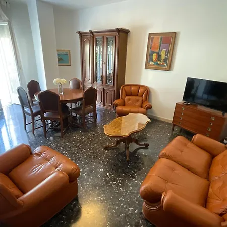 Casa Costa - - Free Parking